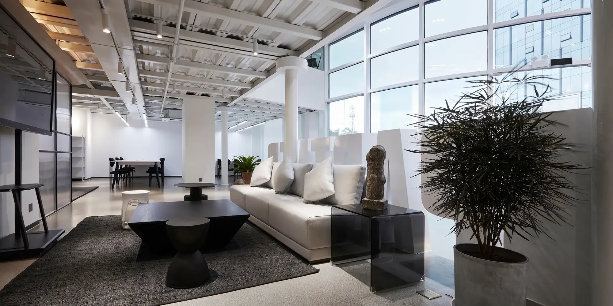 modern-comprehensive-office-interior-reception-ar-2025-10-15-04-11-47-utc-Kopie.webp